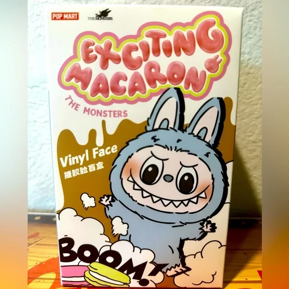 AUTHENTIC Labubu Exciting MACARON vinyl Pendant - Confirmed SOYMILK - UNOPENED - Picture 2 of 4